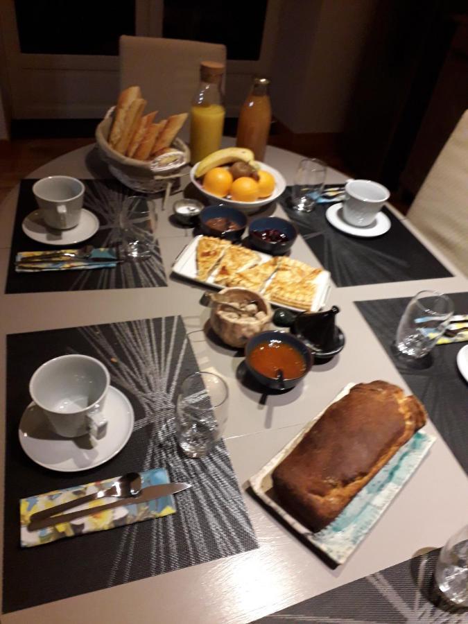 La Cheneviere Bed & Breakfast Saint-Remy-de-Chargnat Bagian luar foto