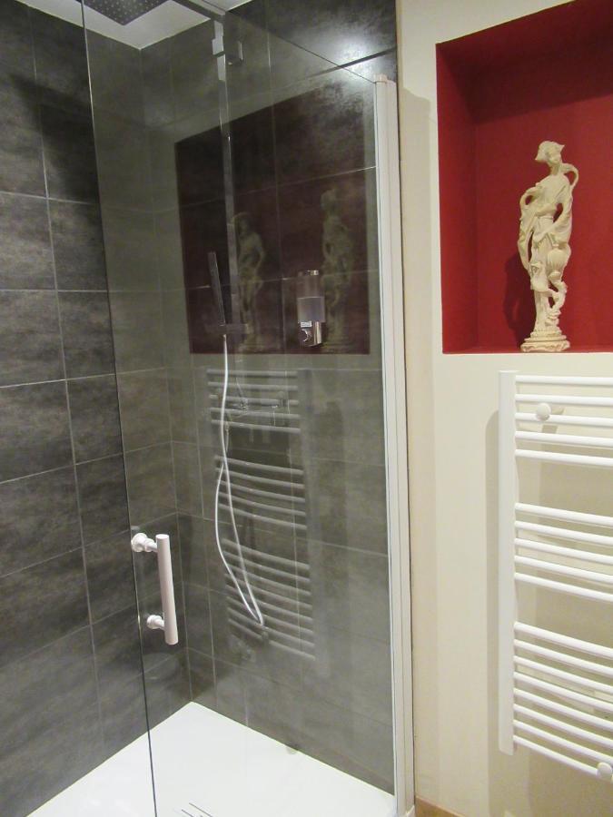 La Cheneviere Bed & Breakfast Saint-Remy-de-Chargnat Bagian luar foto