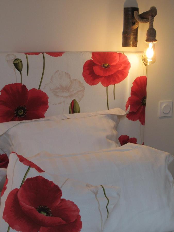 La Cheneviere Bed & Breakfast Saint-Remy-de-Chargnat Bagian luar foto