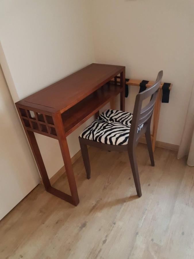 La Cheneviere Bed & Breakfast Saint-Remy-de-Chargnat Bagian luar foto