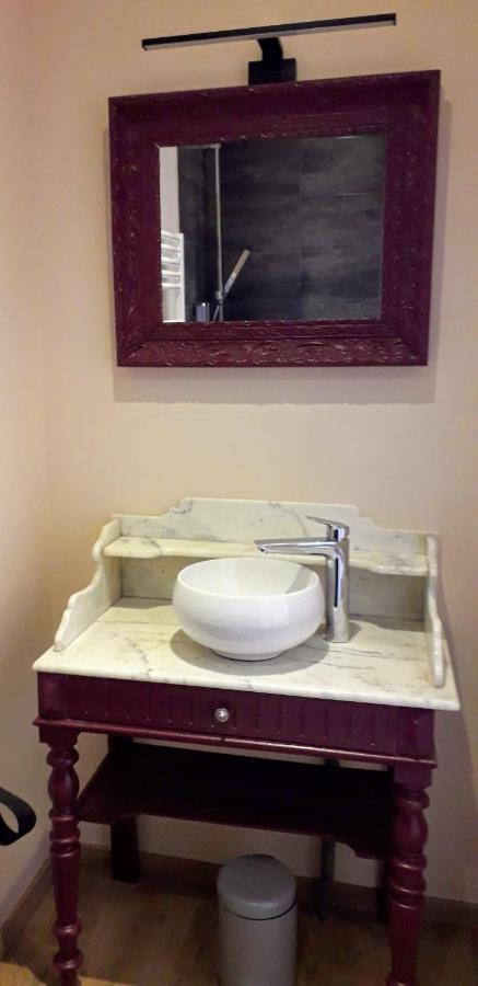 La Cheneviere Bed & Breakfast Saint-Remy-de-Chargnat Bagian luar foto